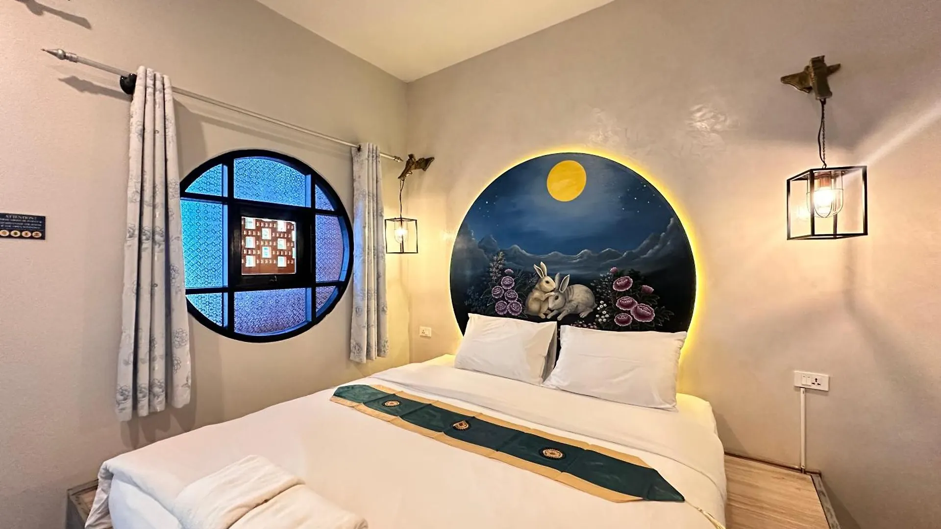 The Luna Nai Yang Beach Albergue